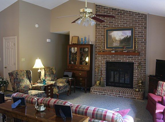 2nd image of 206 Heritage West Ct