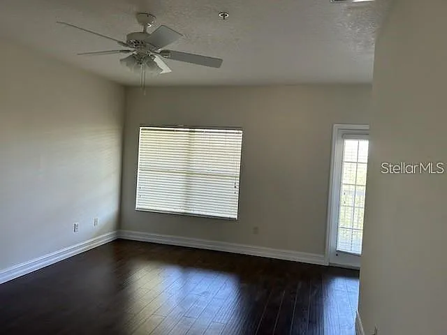 203 McLeods Way — Photo 10