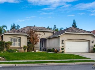 3012 Rose Petal St, Bakersfield, CA