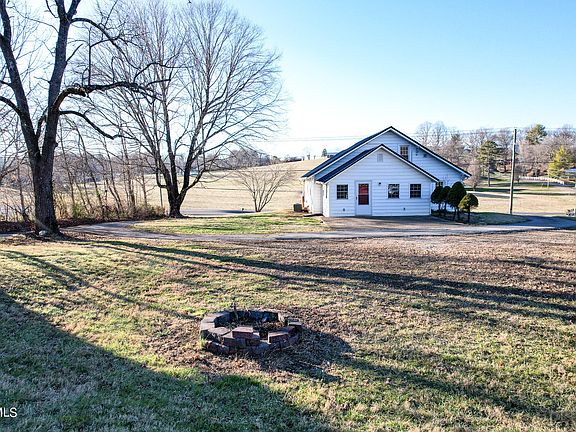 4th image of 2741 Asheville Hwy