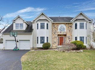 7 Regina Dr, Brick, NJ 08724