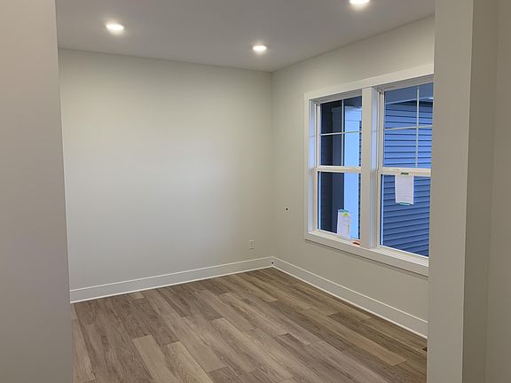 4th image of 12666 Manchester Dr