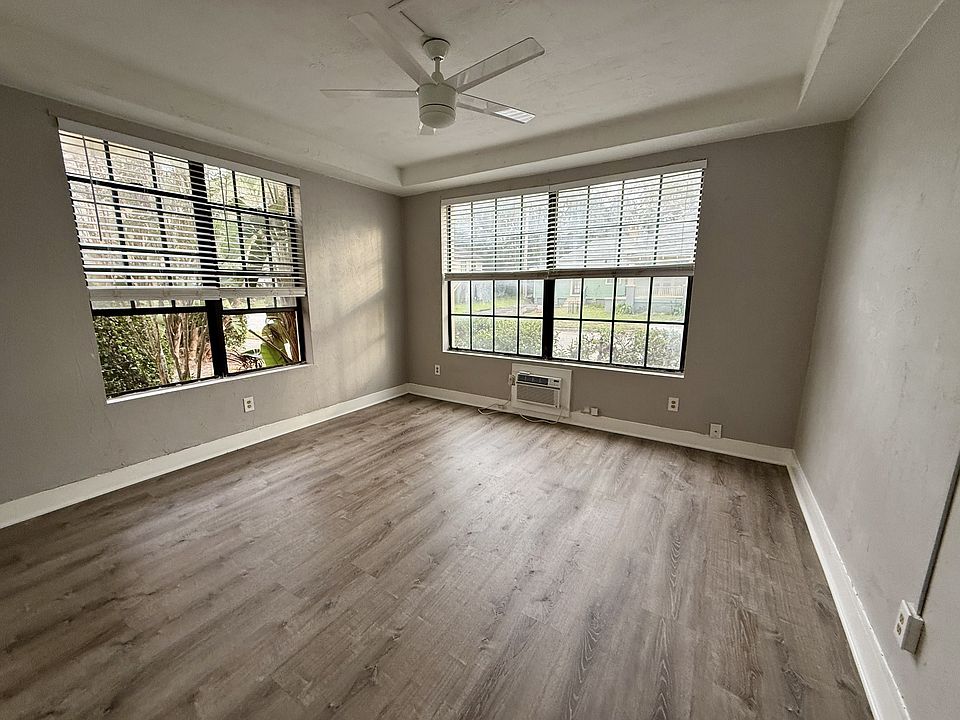 1st image of 1717 S Park Ave APT 1