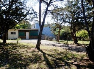 301 Looker Dr W, Ingram, TX 78025