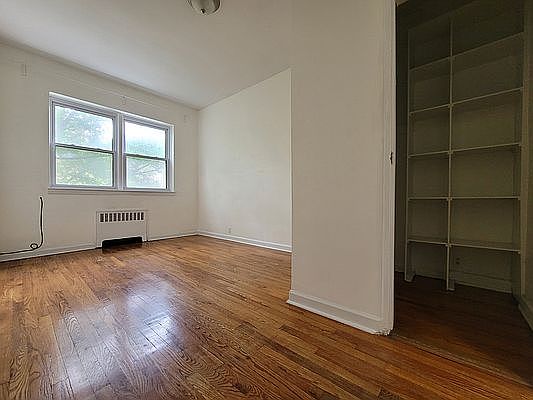 2nd image of 128 E 91st St #4