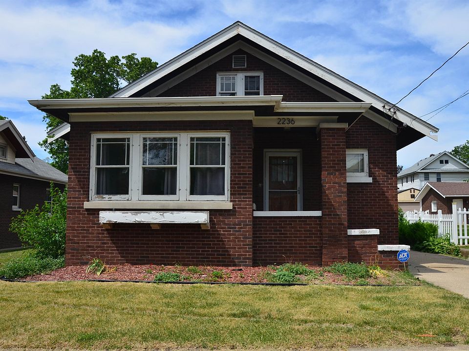 1st image of 2236 17th Ave