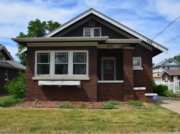 2236 17th Ave, Rockford, IL 61104