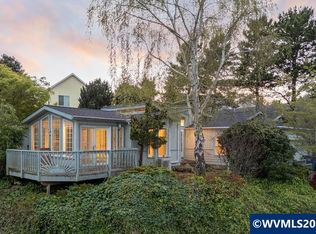 4625 NE Voyage Ave, Lincoln City, OR 97367