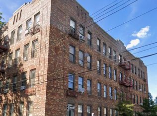 87-05 89th Ave #A5, Woodhaven, NY 11421