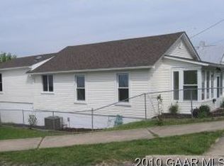 1228 E Main St, Waynesboro, VA 22980