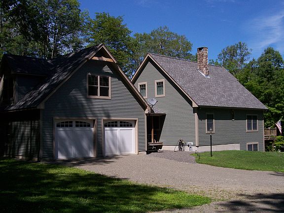 2nd image of 104 Kings Ridge Rd