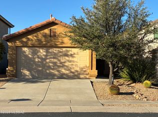 884 W Placita El Cauce Rico, Green Valley, AZ 85614
