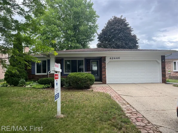42446 Sycamore Dr, Sterling Heights, MI 48313