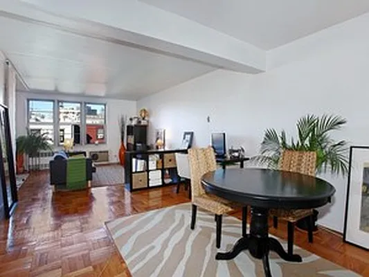 Sold by Corcoran | media 16