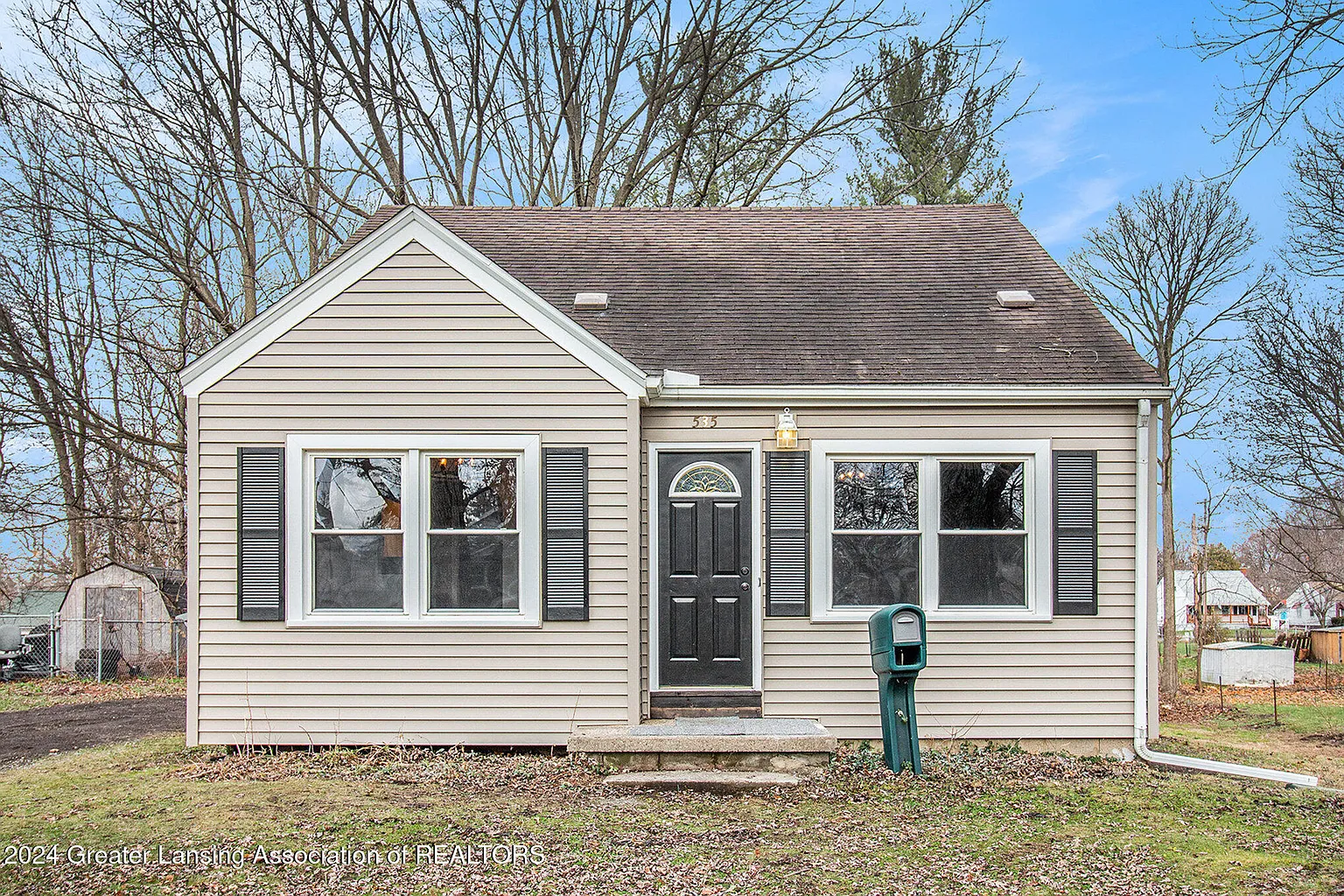 535 Emily Ave photo 1