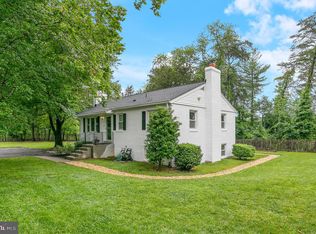 6001 Kroy Ct, Springfield, VA 22150