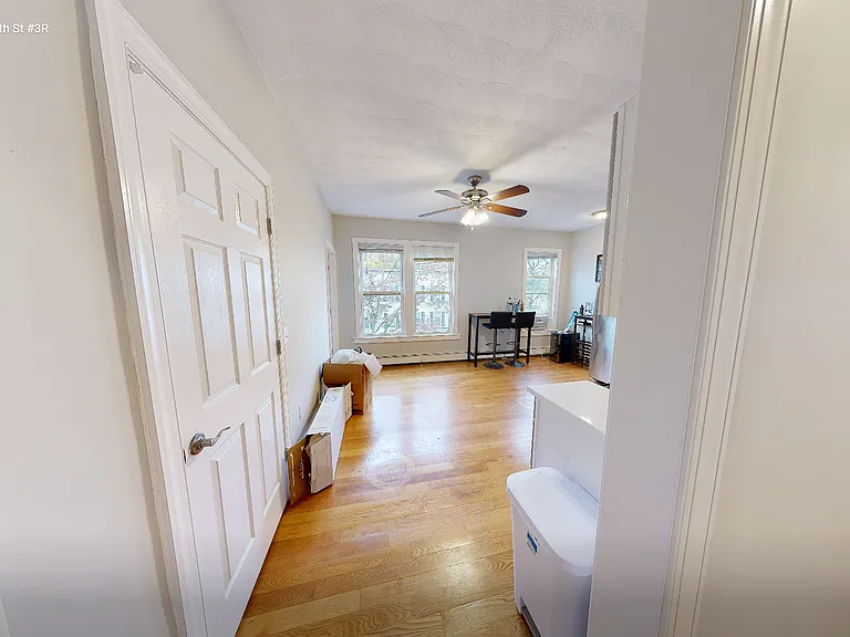 33 Portsmouth St — Photo 11