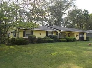 102 Crane Rd, Brockton, MA 02302