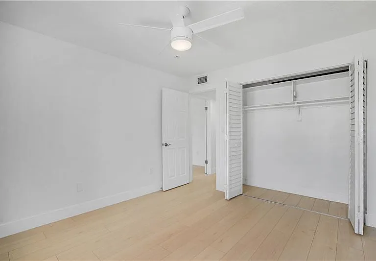 4670 W 13th Ln #411 — Photo 11