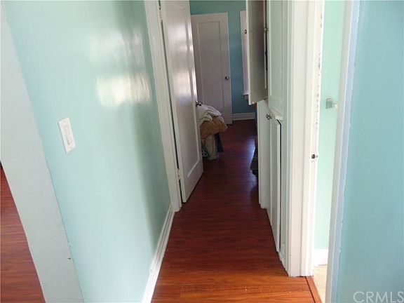 5th image of 131 W 118th Pl