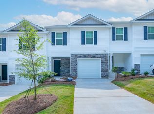 2913 Penninger Cir, Charlotte, NC 28262