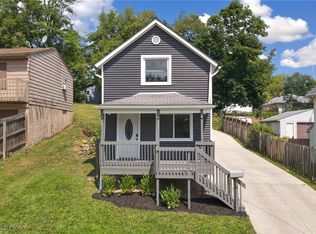 935 Perry Ave, Barberton, OH