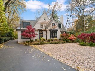 9244 Clayton Rd, Saint Louis, MO 63124