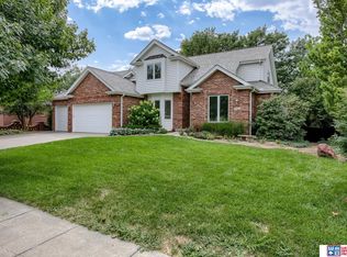 6421 S 49th St, Lincoln, NE 68516