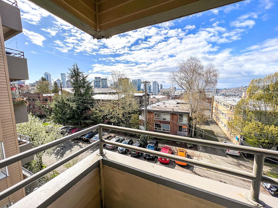 1st image of 607 E Harrison St APT 304