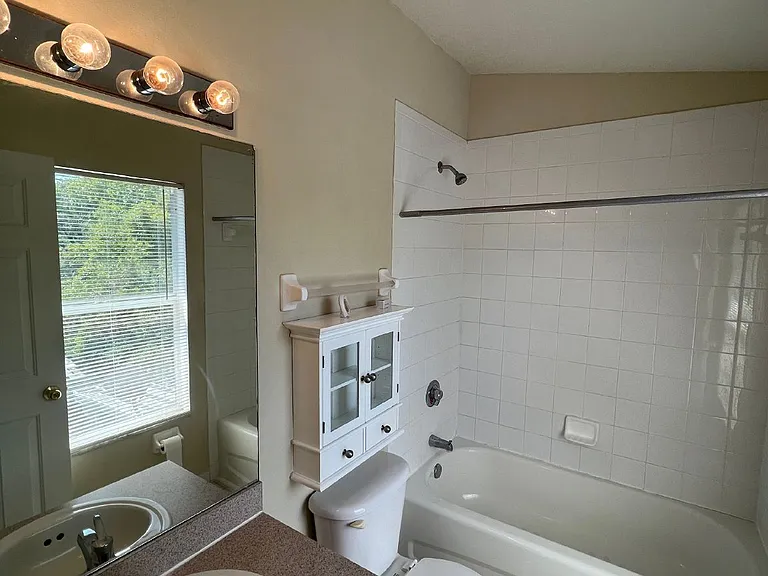 1245 Beckenham Way — Photo 9