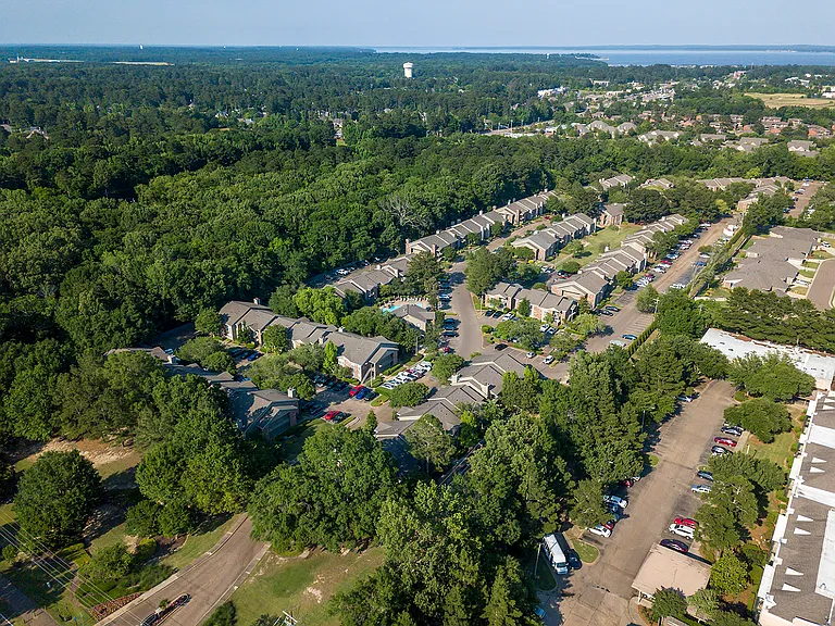 Pear Orchard Apartments — Photo 31