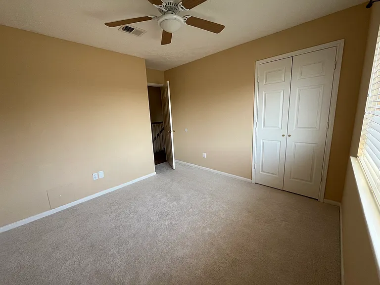 1437 El Camino Village Dr — Photo 17