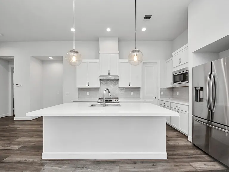 9577 Neuens Rd #B — Photo 16