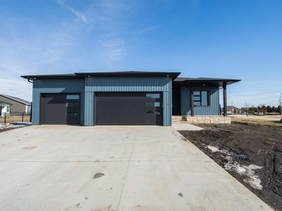 418 Reese Way, Mapleton, ND, 58059