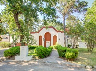 7906 Twining Oaks Ln, Spring, TX 77379