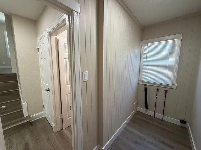 1225 Pine St — Photo 8