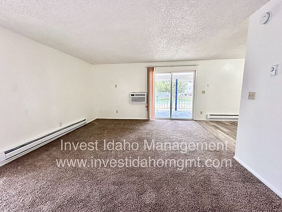 4th image of 3940 W Glenn St APT B