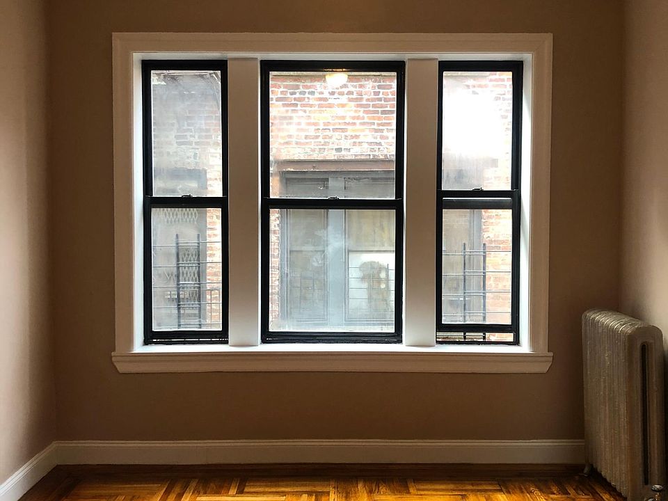 1st image of 2771 Morris Ave APT 4