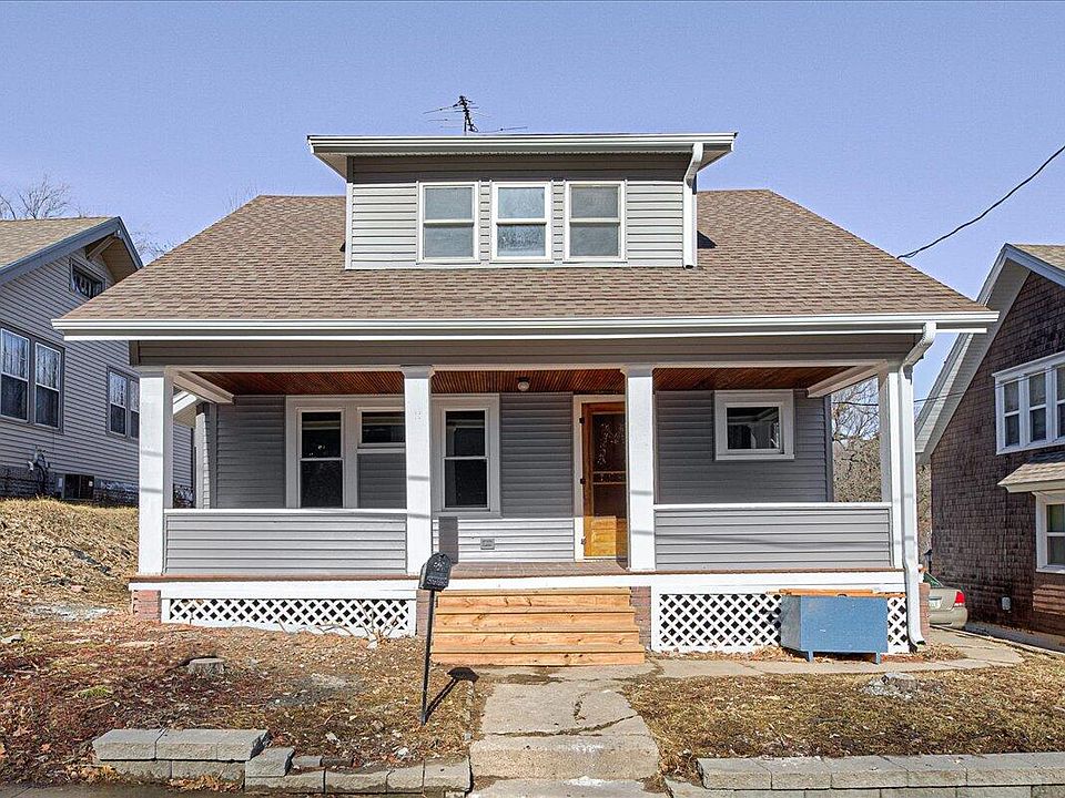 1st image of 20 Lainson Ave