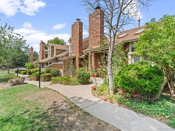 3rd image of 4456 S Carson Way