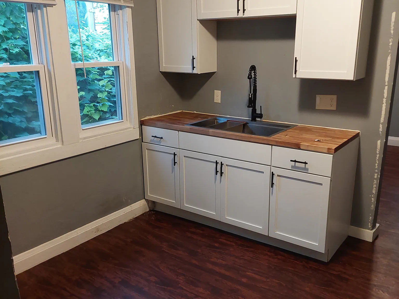 3 bed, 1150 sqft, $1,500 — Photo 2