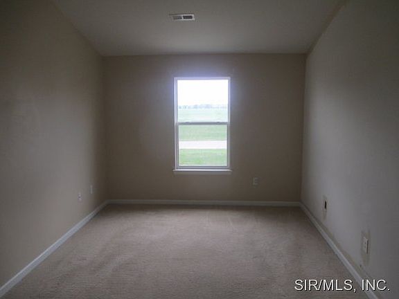 5th image of 713 Tower Grove Dr APT C