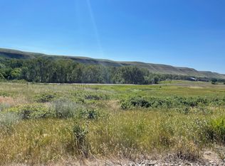 42 Buffalo Run Rd, Belt, MT 59412