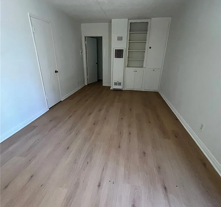 14638 Erwin St #2