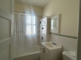 36 James St, Hartford, CT 06106