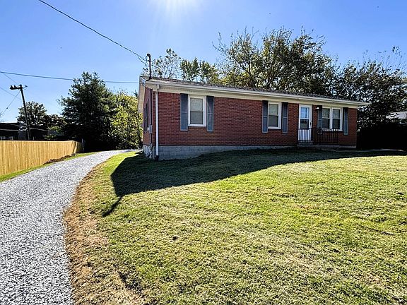 3rd image of 803 Claybrook Ave
