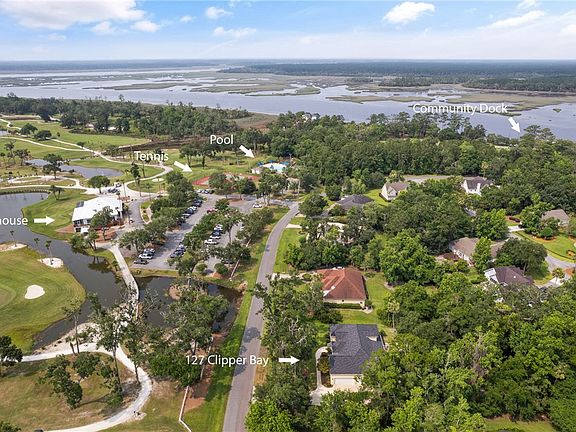 2nd image of 127 Clipper Bay Rd