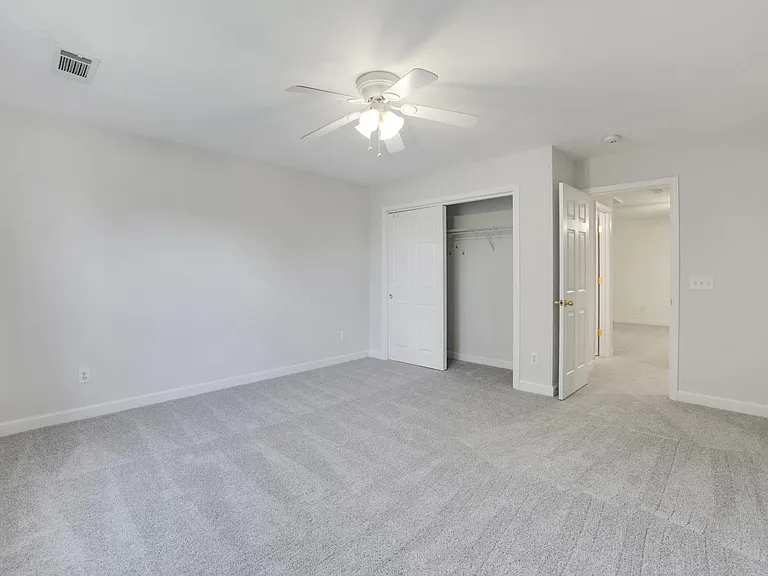 1302 Liberty Pike — Photo 22