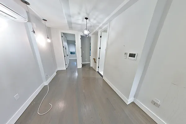 Rented by Zee Management LLC | media 20