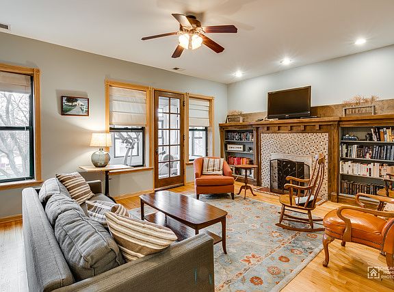 3rd image of 5323 S Woodlawn Ave #3N